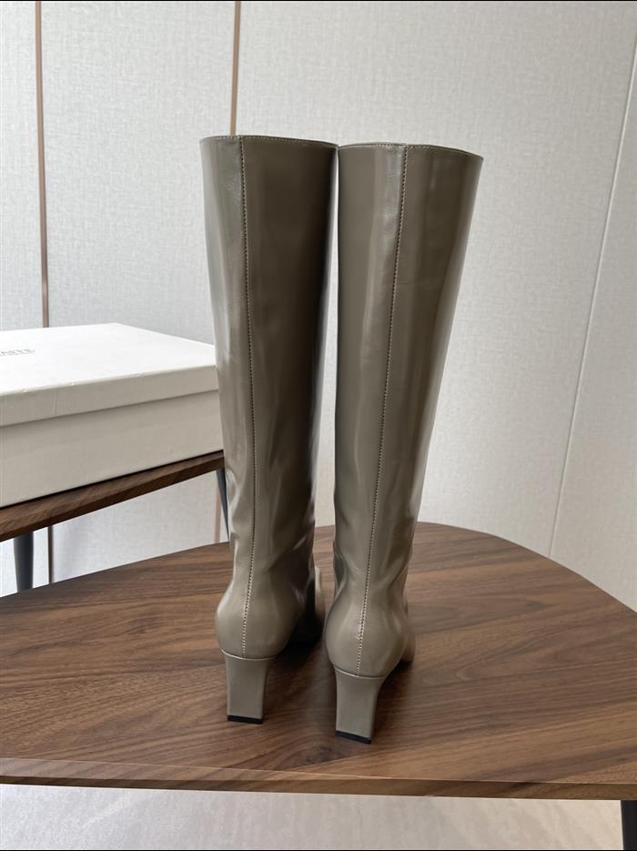 2025112817449665 480